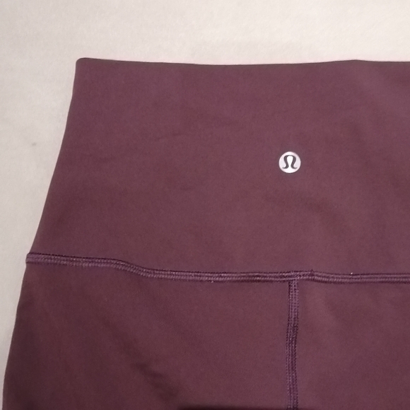 Lululemon Ombre Wunder Unders, Black Cherry, Size 4 - Picture 2 of 6